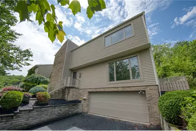 135 Vanderbilt Dr, Pittsburgh, PA 15243 - Photo 4