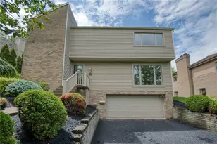 135 Vanderbilt Dr, Pittsburgh, PA 15243 - Photo 2