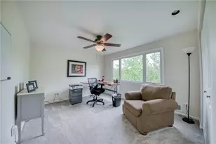 135 Vanderbilt Dr, Pittsburgh, PA 15243 - Photo 34