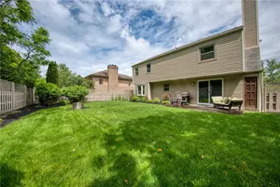135 Vanderbilt Dr, Pittsburgh, PA 15243 - Photo 42