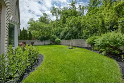 135 Vanderbilt Dr, Pittsburgh, PA 15243 - Photo 44