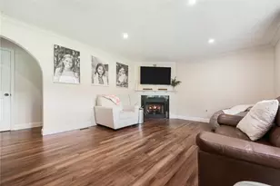 123 Shady Oak Dr, Cranberry Township, PA 16066 - Photo 18