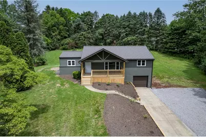122 Springhouse Dr, Center Township, PA 16001 - Photo 34
