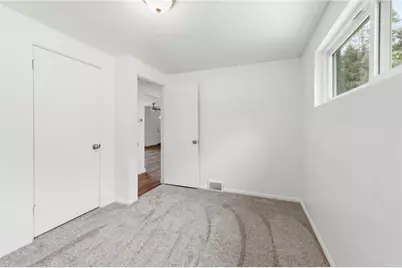 122 Springhouse Dr, Center Township, PA 16001 - Photo 18