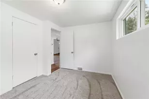 122 Springhouse Dr, Center Township, PA 16001 - Photo 18