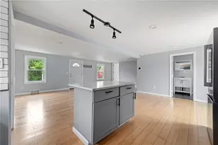 126 8th Ave, Ross Twp, PA 15229 - Photo 12