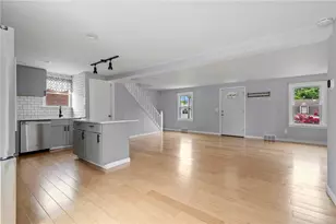 126 8th Ave, Ross Twp, PA 15229 - Photo 8