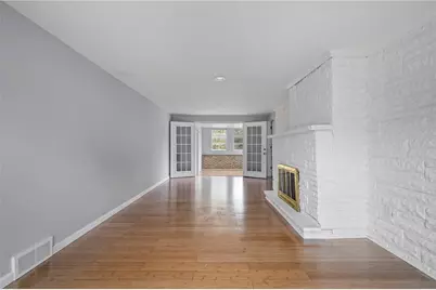 126 8th Ave, Ross Twp, PA 15229 - Photo 16
