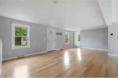 126 8th Ave, Ross Twp, PA 15229 - Photo 4