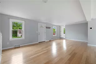 126 8th Ave, Ross Twp, PA 15229 - Photo 4