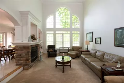 104 Walden Pond Ln, Cranberry Township, PA 16066 - Photo 10