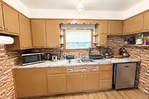 840 Beckford St, New Castle, PA 16101 - Photo 6