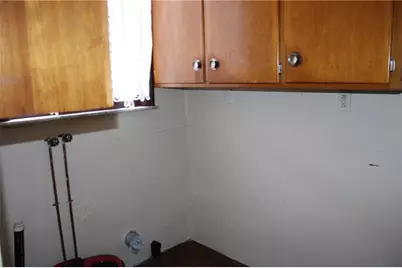 569 Linden Way, Donora, PA 15033 - Photo 6