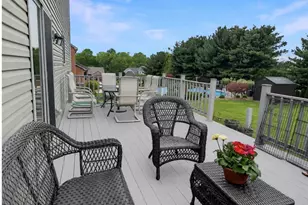 407 Karon Dr, Shenango Township, PA 16101 - Photo 8
