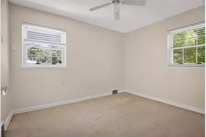 2406 Morrow Pl, Bethel Park, PA 15102 - Photo 26