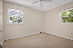 2406 Morrow Pl, Bethel Park, PA 15102 - Photo 26