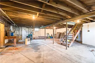 900 Washington Rd, South Strabane, PA 15301 - Photo 36