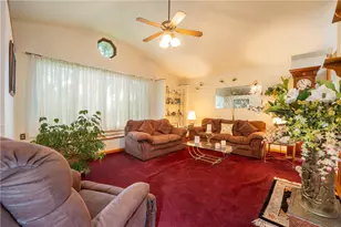 133 Windswept Dr, Unity Township, PA 15650 - Photo 2