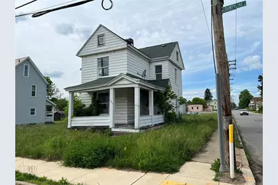 737 Countyline St, New Castle, PA 16101 - Photo 1