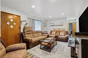 3101 Viola St, Pittsburgh, PA 15214 - Photo 2