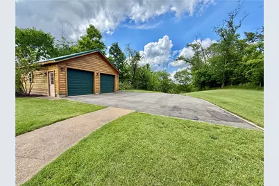 498 Lockwood Rd., Washington Township, PA 15632 - Photo 4