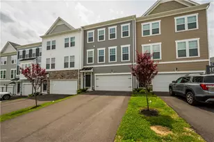 649 Olivia St, Collier Township, PA 15205 - Photo 2
