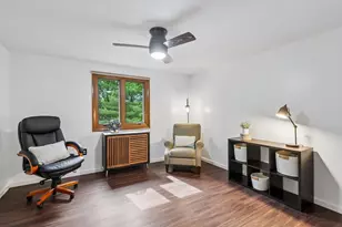 10095 Oakridge Dr, Pittsburgh, PA 15090 - Photo 30