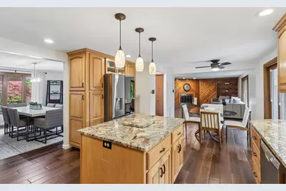 10095 Oakridge Drive, Pittsburgh, PA 15090 - Photo 6