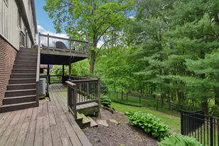 10095 Oakridge Dr, Pittsburgh, PA 15090 - Photo 42