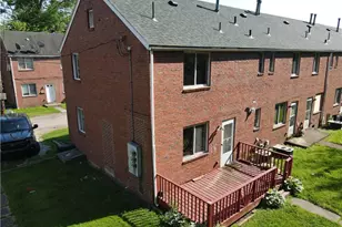 507 Washington Ave, Clairton, PA 15025 - Photo 6