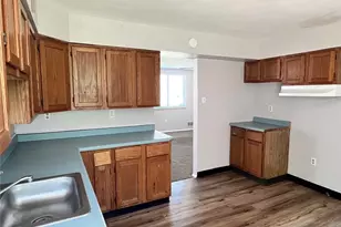 507 Washington Ave, Clairton, PA 15025 - Photo 16