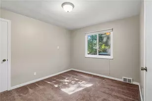 359 Dorseyville Rd, Pittsburgh, PA 15215 - Photo 18