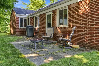 359 Dorseyville Rd, Pittsburgh, PA 15215 - Photo 24