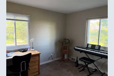 359 Dorseyville Rd, Pittsburgh, PA 15215 - Photo 10