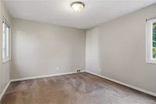 359 Dorseyville Rd, Pittsburgh, PA 15215 - Photo 16