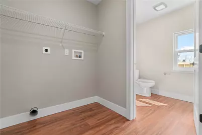 838 Eureka St, Pittsburgh, PA 15210 - Photo 8