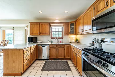 569 Agnes St, Hempfield Township, PA 15601 - Photo 16