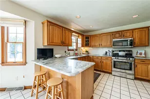 569 Agnes St, Hempfield Township, PA 15601 - Photo 18