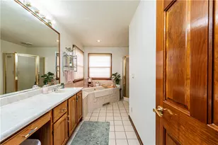 569 Agnes St, Hempfield Township, PA 15601 - Photo 30
