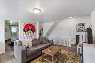 8 E Sycamore St, Pittsburgh, PA 15211 - Photo 14