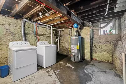 8 E Sycamore St, Pittsburgh, PA 15211 - Photo 24