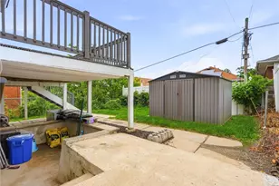 1129 Greenfield Ave, Pittsburgh, PA 15217 - Photo 32