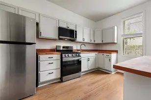 2828 Larkins Wy, Pittsburgh, PA 15203 - Photo 8