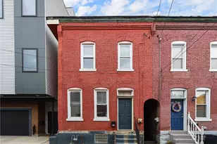 2828 Larkins Wy, Pittsburgh, PA 15203 - Photo 2