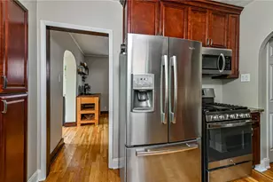 185 Grove Ave, Ross Twp, PA 15229 - Photo 12