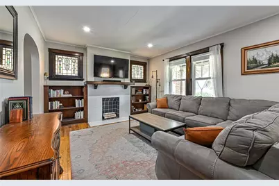 185 Grove Ave, Ross Twp, PA 15229 - Photo 6