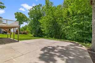 208 Lochinver Dr, Moon/Crescent Twp, PA 15108 - Photo 42