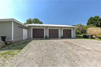 599 Brown Rd, Bullskin Township, PA 15610 - Photo 6