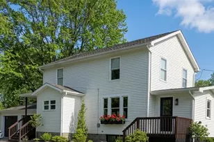 870 N Buhl Farm Dr, Sharpsville, PA 16148 - Photo 2