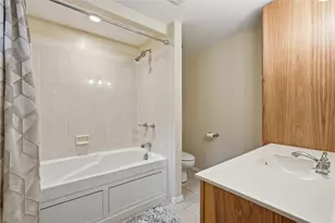 1298 Arrowood Dr, Pittsburgh, PA 15243 - Photo 36
